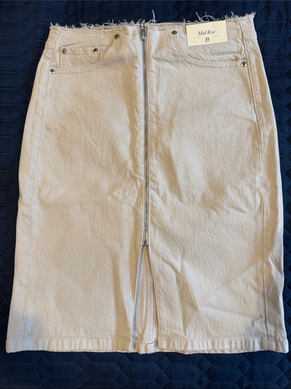 Abercrombie midi length pencil skirt!